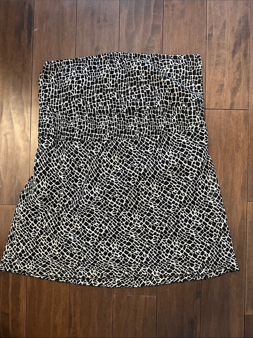 Guess Black and White Abstract Print A-Line Skirt
